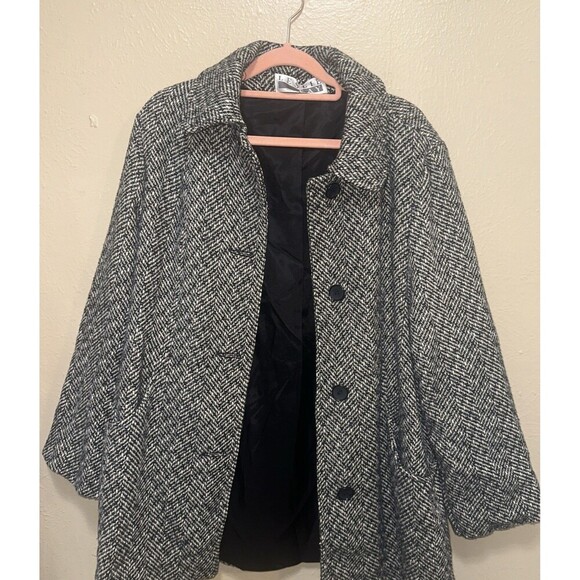 Leslie Fay Womens Medium Black White Herringbone Tweed Button Front Coat Jacket - Picture 1 of 9